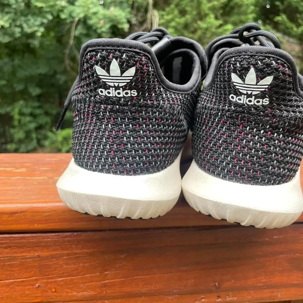 Womens 10 Adidas Black knit running Sneakers